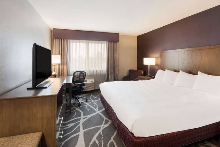 Room 18 of 41