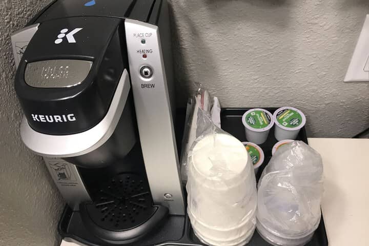 Breakfast/Coffee Service 24 of 41